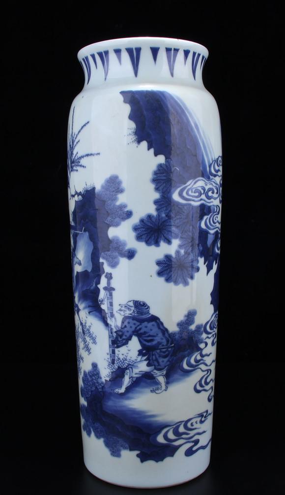 明崇祯青花钟馗捉鬼筒瓶