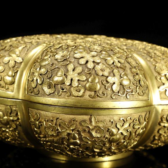 新加坡骏腾国际夜场私人旧藏中国古董无底价拍卖会