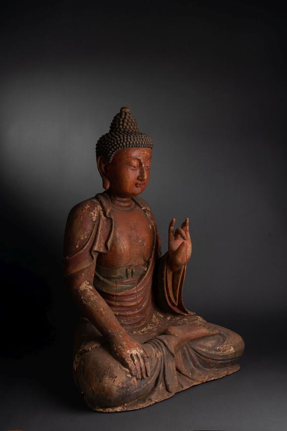 日本拍卖事业株式会社宋代木雕彩绘三世佛坐像