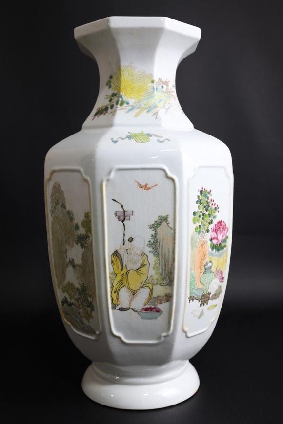 富澜海拍卖清末 浅降彩名家俞子明-浅降彩山水人物花鸟纹八方瓶