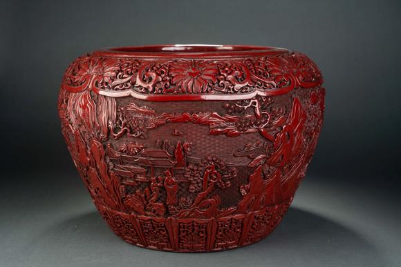 清代剔红漆器人物山水罐