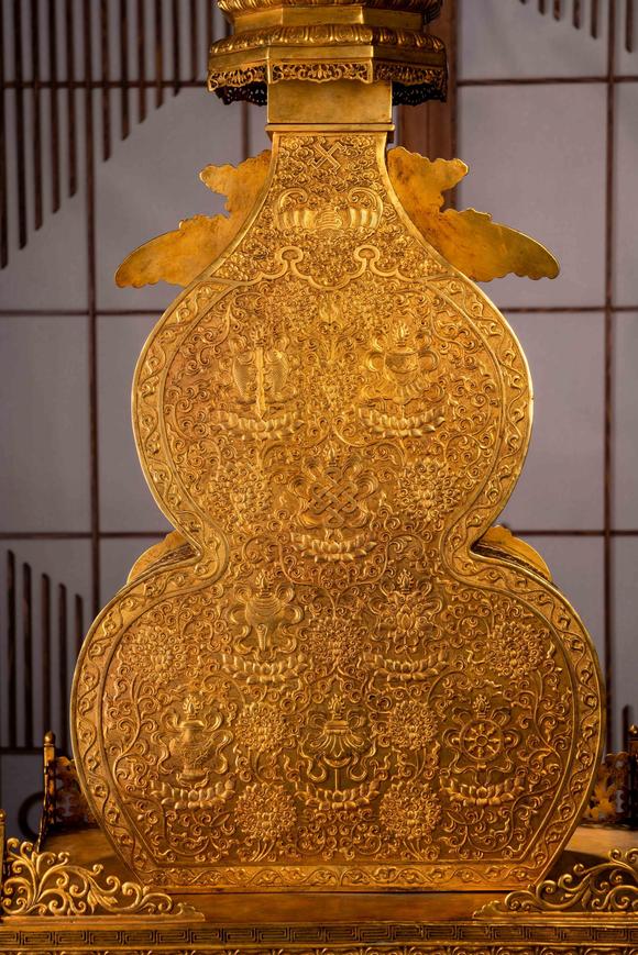 清代鎏金葫芦纹佛龛