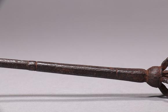 明铁嵌铜五股金刚锤