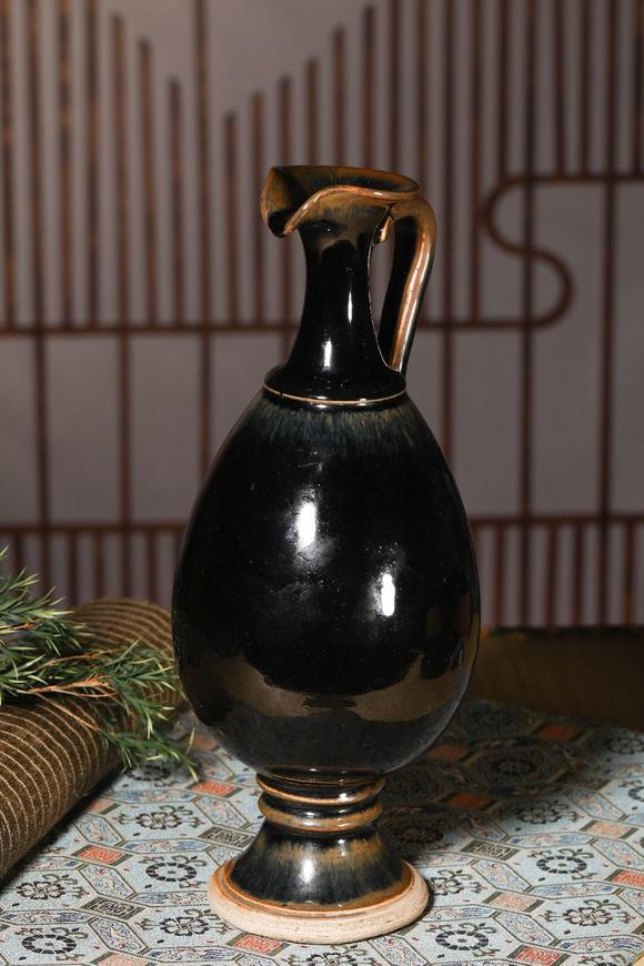 日本东海名古屋中国古代吉州窑执壶