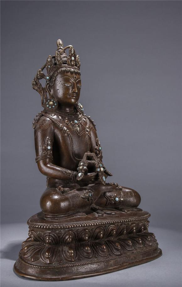 13thcenturybronzestatueofamitabhabuddhainlaidwithsilver