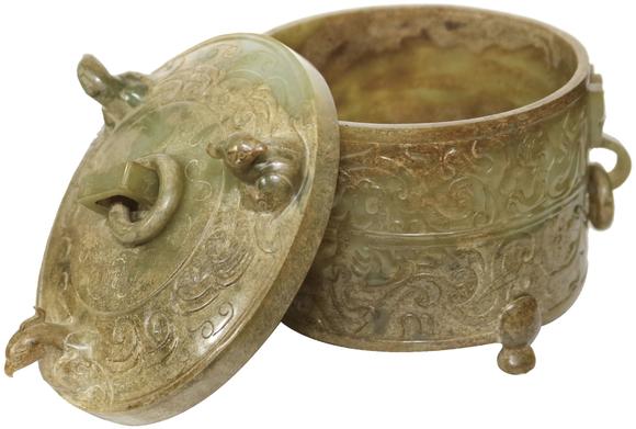 宋 白玉螭龙活环玉樽