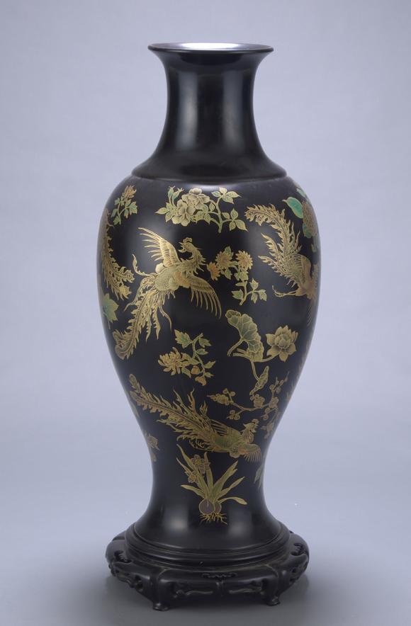 脱胎漆凤纹花瓶