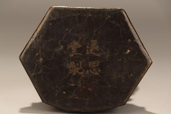 清代退思堂制木胎漆金背光释迦牟尼坐像woodcarvedandpaintedshakya