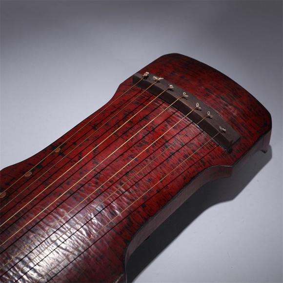 清髹漆春雷款列子式古琴