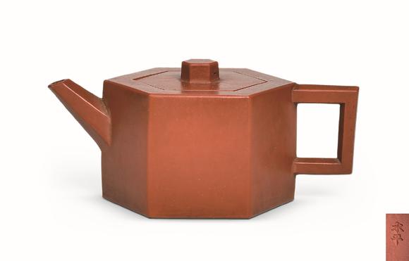 朱泥六方壶