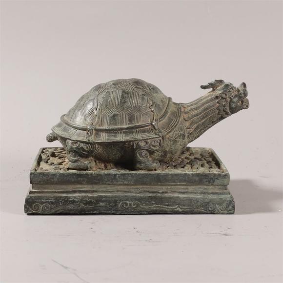 明代铜制龙龟摆件