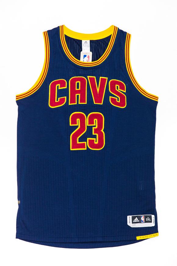 华艺国际勒布朗·詹姆斯(lebron james)骑士球衣