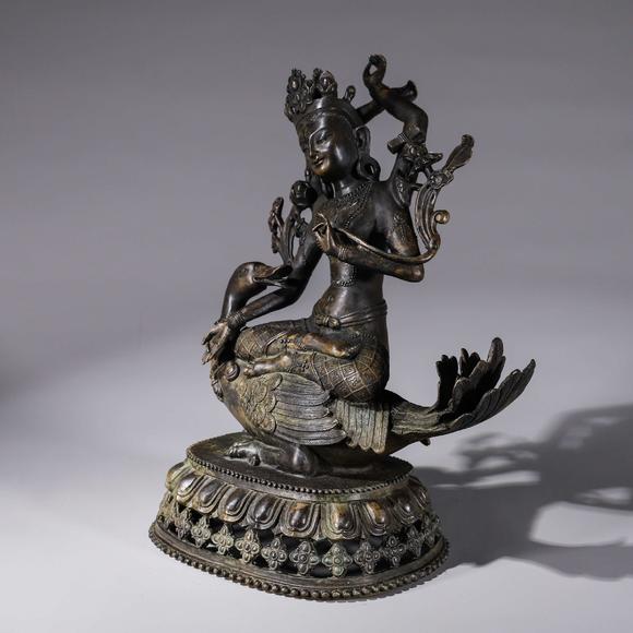 孔雀度母佛像apeacocktarabuddhastatue