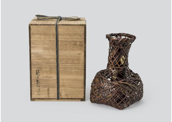 二代池田瓢阿二代池田瓢阿砧籠花入 二代池田瓢阿二代池田瓢阿砧籠花入估价 二代池田瓢阿二代池田瓢阿砧籠花入 高清大图 易拍全球每日拍卖第599期古美术拍卖拍品介绍