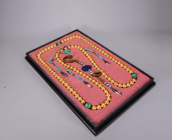 108颗金色东珠朝珠