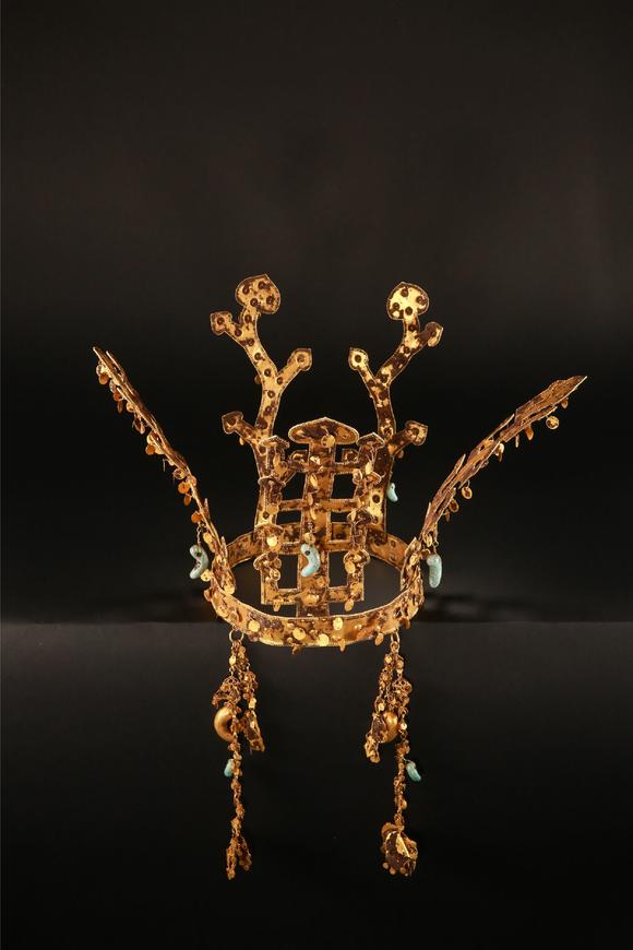 koreanpuregoldimperialcrown5thcentury