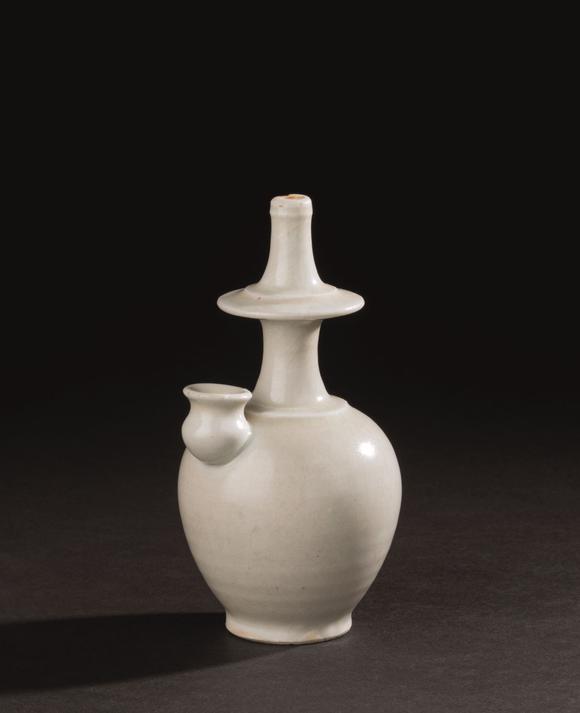 唐代618907白瓷邢窑颈瓶