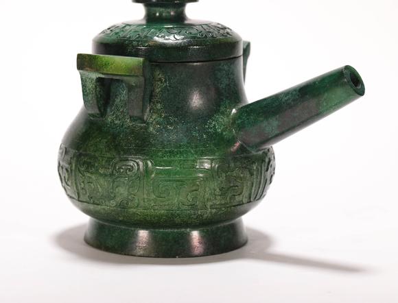 饕餮纹酒壶hetianjadeofthehandynasty
