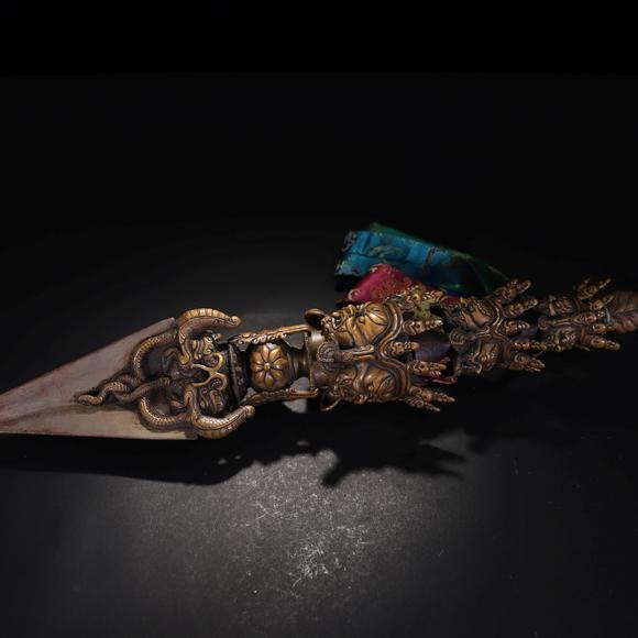 马头明王金刚杵尺寸硕大